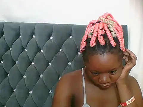 HotJeylee online show from 02.21.26