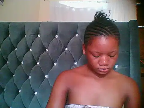 HotJeylee online show from 03.20.26