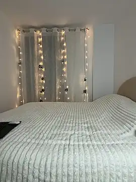 streetdoll online show from 11.16.25