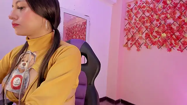 Sweet Candies online show from 02.04.25