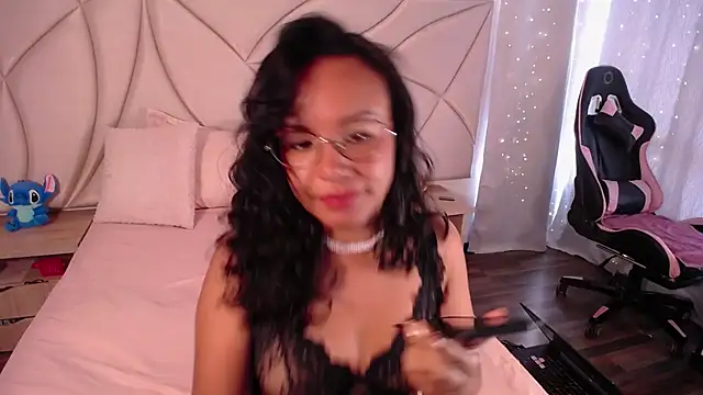 ValleryC online show from 10.06.25