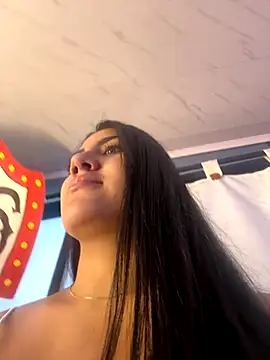 PaulinaDuarte online show from 11.03.25