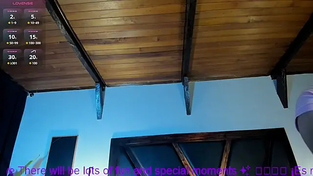 Snapshot of EmiliWilliams chatting on 04.07.26 EmiliWilliams online show from 04.07.26