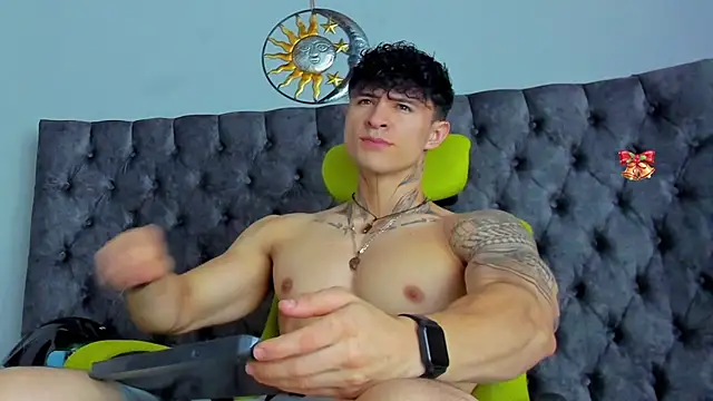 Snapshot of Jeins_carter chatting on 12.06.24 Jeins carter online show from 12.06.24