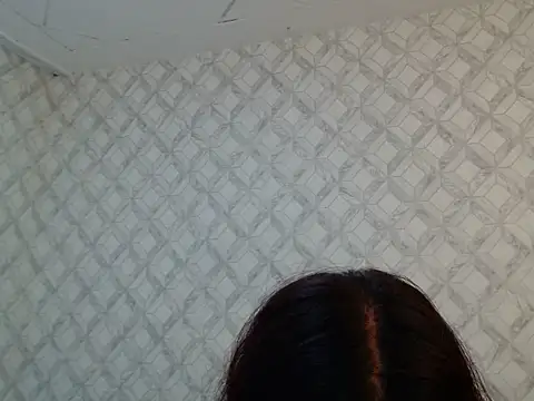 Emma-Wilson online show from 04.09.26