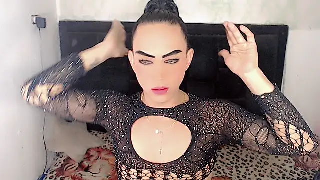 Michell Queen online show from 04.22.26