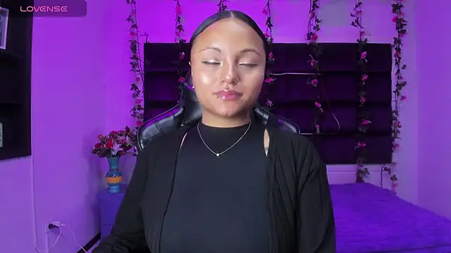 sweelanna   online show from 03.31.26