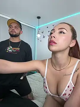 Chloe Johnson  online show from 01.22.25