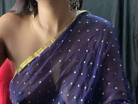 Sexy trisha  7 online show from 02.07.25