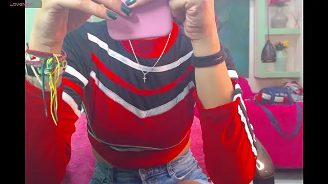 lorenapinto online show from 04.18.26