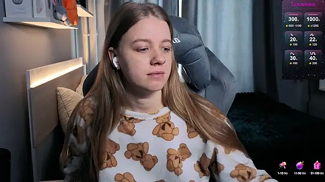 candy maggie online show from 03.14.25