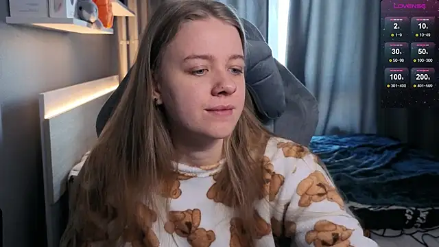 candy maggie online show from 03.17.25