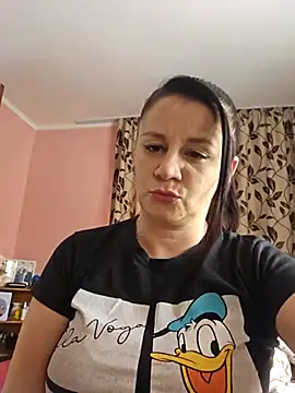 Snapshot of KristenVega chatting on 02.26.25 KristenVega online show from 02.26.25