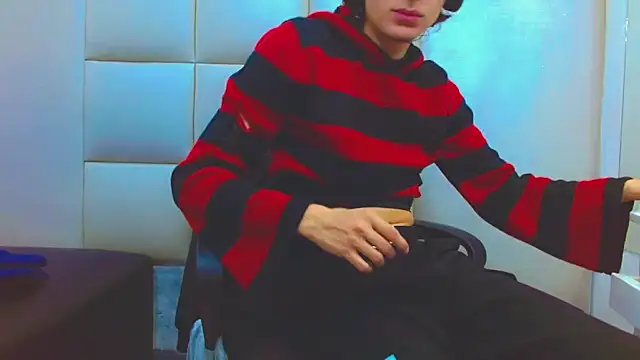 Snapshot of Sr_BonnyEthan chatting on 02.21.26 Sr BonnyEthan online show from 02.21.26