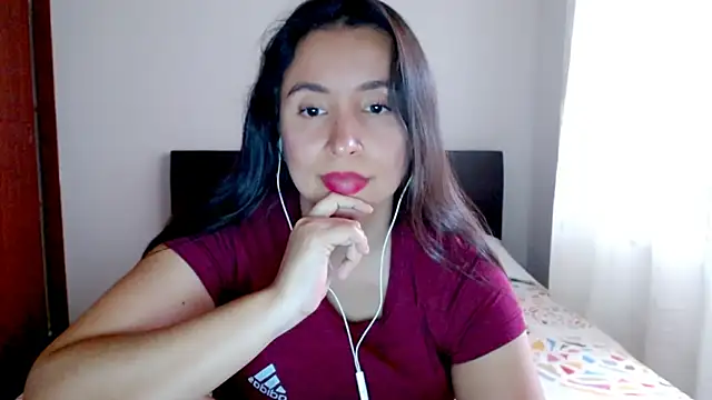 emely sexx20 online show from 09.25.25