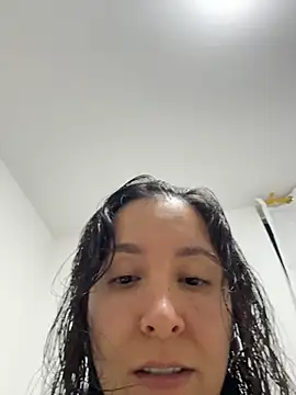 Snapshot of emely_sexx20 chatting on 07.16.26 emely sexx20 online show from 07.16.26