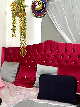 Angelicvill online show from 10.13.25