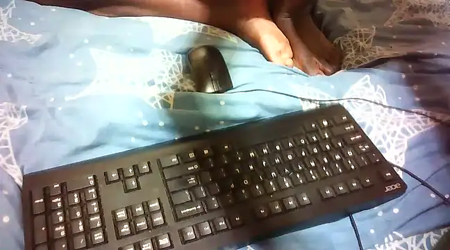 Snapshot of sexy_shaqwira chatting on 03.15.25 sexy shaqwira online show from 03.15.25