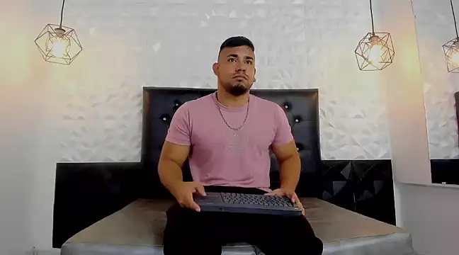 BrianMalonee online show from 02.10.25