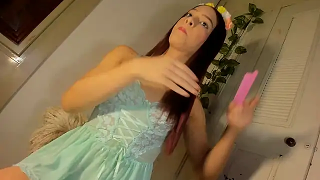 ChanellCastilla online show from 11.22.25