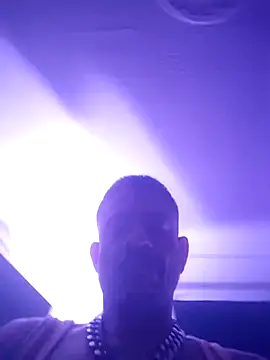 Snapshot of Tony_Torrente chatting on 12.05.25 Tony Torrente online show from 12.05.25