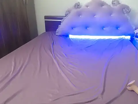 Mochi Soft online show from 02.16.25