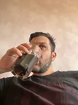 MaeltraJoy online show from 10.06.25