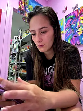 Snapshot of Rousse92 chatting on 11.20.25 Rousse92 online show from 11.20.25