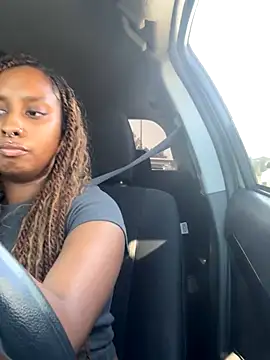 Your Paris online show from 09.17.25