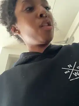 Your Paris online show from 02.17.26