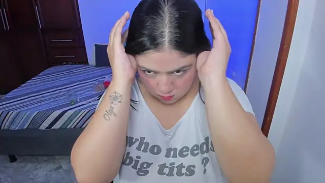 iris torrez  online show from 01.06.26