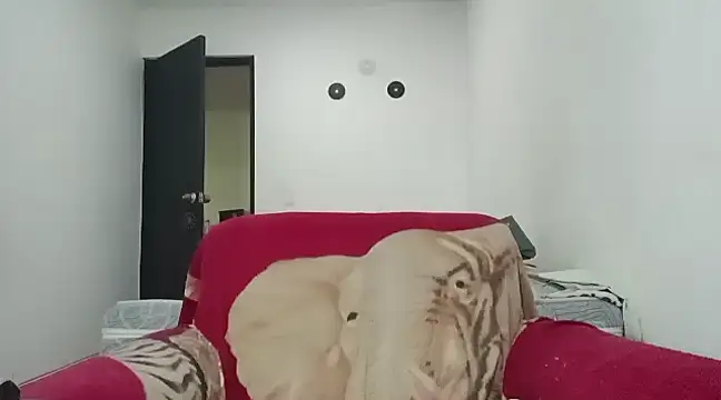 lucydreamm online show from 01.24.25