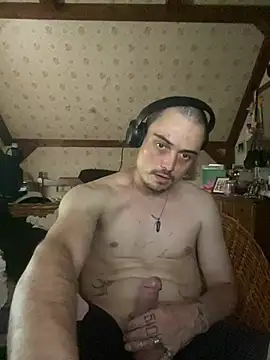 Snapshot of JustTylerr chatting on 07.02.26 JustTylerr online show from 07.02.26