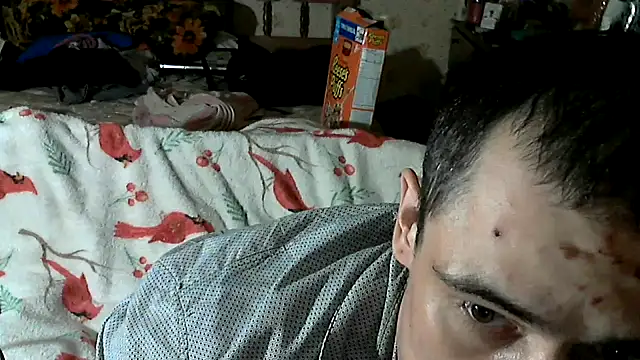 Snapshot of JustTylerr chatting on 07.29.26 JustTylerr online show from 07.29.26