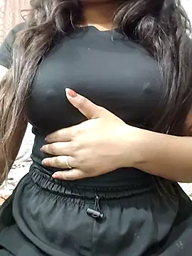 Snapshot of MohiniHott chatting on 02.05.26 MohiniHott online show from 02.05.26