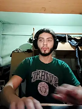 Snapshot of kleineid77 chatting on 11.20.25 kleineid77 online show from 11.20.25