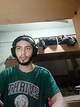 Snapshot of kleineid77 chatting on 11.24.25 kleineid77 online show from 11.24.25