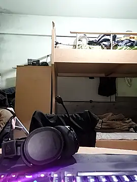 Snapshot of kleineid77 chatting on 01.08.26 kleineid77 online show from 01.08.26