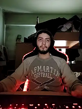 Snapshot of kleineid77 chatting on 02.21.26 kleineid77 online show from 02.21.26