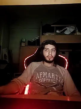 Snapshot of kleineid77 chatting on 02.22.26 kleineid77 online show from 02.22.26