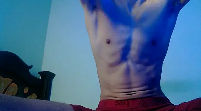 Snapshot of isaaclatino chatting on 03.04.25 isaaclatino online show from 03.04.25