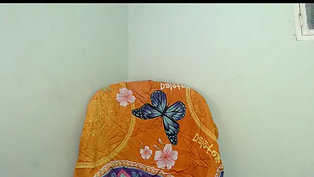 isaaclatino online show from 04.18.26