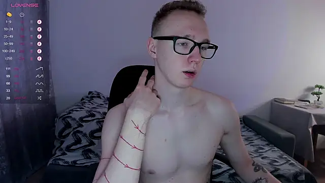 Alex silents online show from 03.02.25