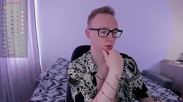 Alex silents online show from 03.11.25