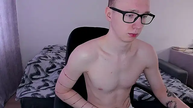 Alex silents online show from 03.19.25