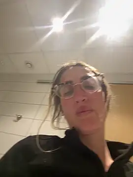 Snapshot of casalinga88 chatting on 12.20.25 casalinga88 online show from 12.20.25