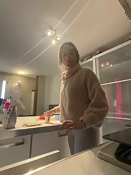 Snapshot of casalinga88 chatting on 03.04.26 casalinga88 online show from 03.04.26