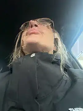 Snapshot of casalinga88 chatting on 04.01.26 casalinga88 online show from 04.01.26