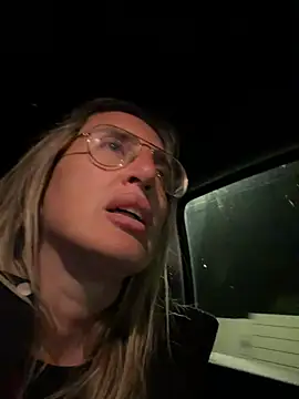 Snapshot of casalinga88 chatting on 04.02.26 casalinga88 online show from 04.02.26