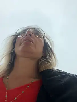 Snapshot of casalinga88 chatting on 04.14.26 casalinga88 online show from 04.14.26